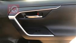 تۆیۆتا ڕاڤ 4